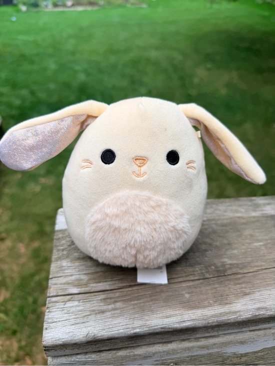 Squishmallows Other - SQUISHMALLOWS Fuzzy Belly Hara Bunny Plush Small